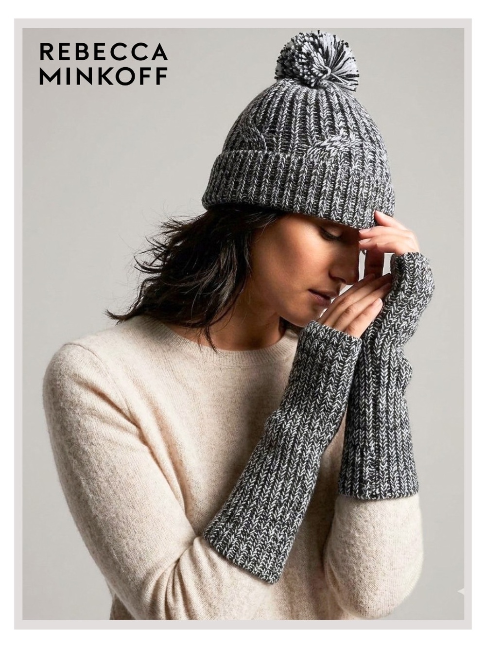 ♠️ Winter Set • Like New
Rebecca Minkoff • Beanie & Wrist / Arm Warmers